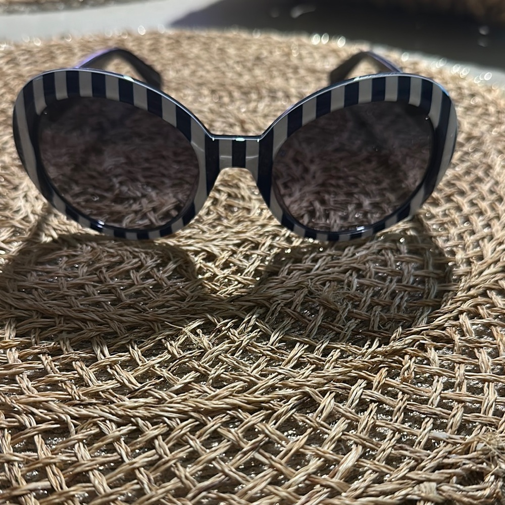 Kate Spade White and Blue Sunglasses Oversized Fashion
